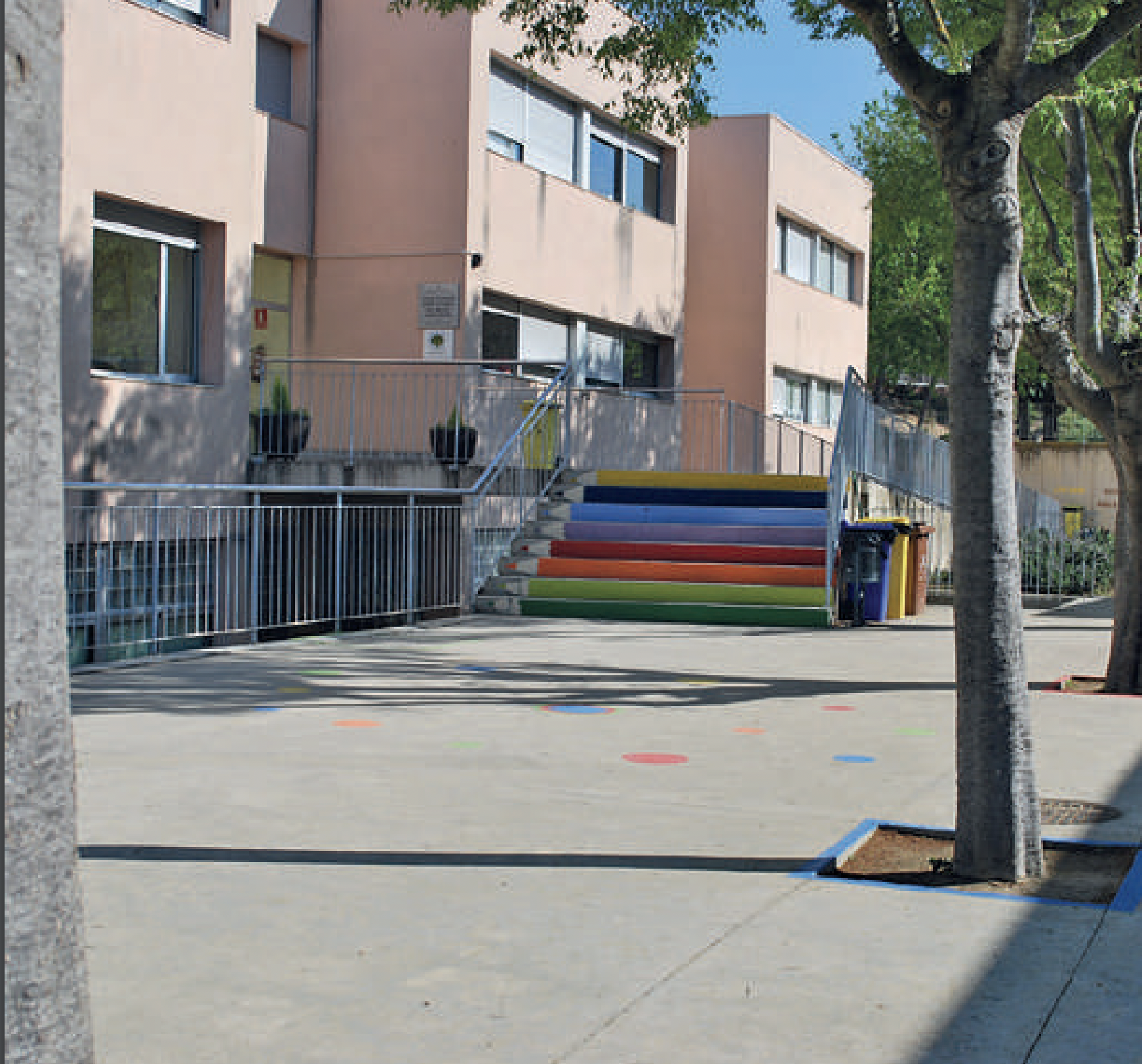 L'Ajuntament instal·larà plaques solars a l'Escola Pilar Mestres i al Centre Esportiu Municipal