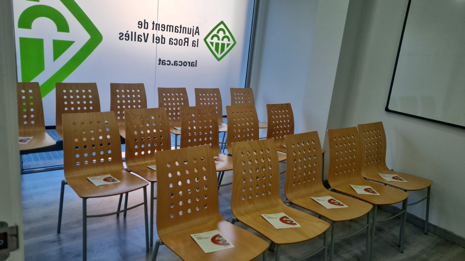 Tret de sortida del programa NEXES per prevenir la soledat no desitjada entre les persones grans